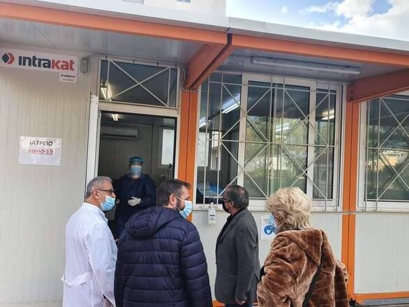 Οι βουλευτές του ΣΥΡΙΖΑ Αχαΐας Αναγνωστοπούλου και Μάρκου επισκέφθηκαν τα νοσοκομεία της Πάτρας (φωτο)