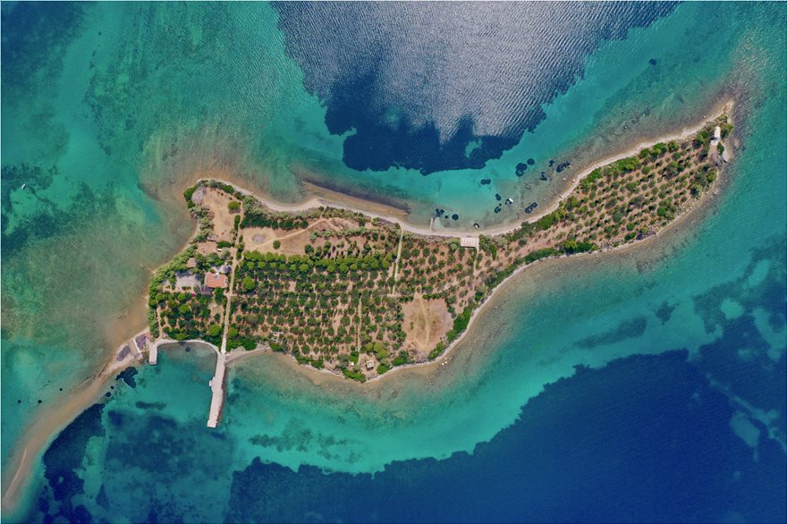 private-island-ethereal-sothebys-realty-20-1-2019-07-10_16-36-24_042384